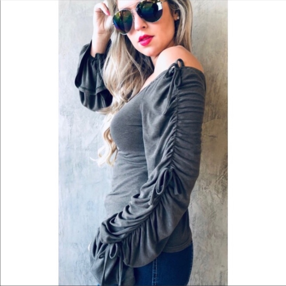 🆕 COUTURE GYPSY OFF THE SHOULDER TOP - Picture 2 of 3